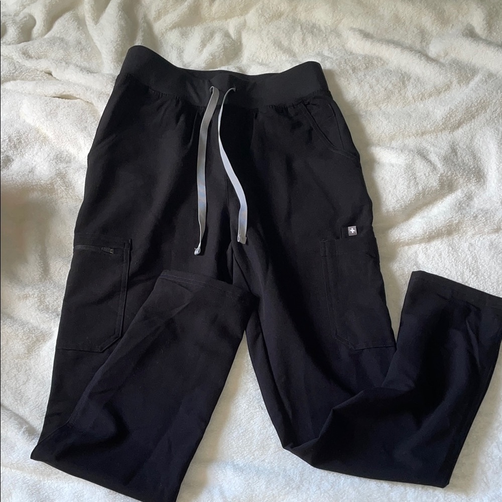 FIGS Yola High-Waisted Scrub Pant